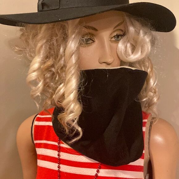 Free People Neck Warmer with Pocket - Picture 2 of 6
